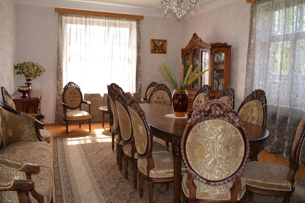 Guesthouse Giorgi 泰拉维 外观 照片